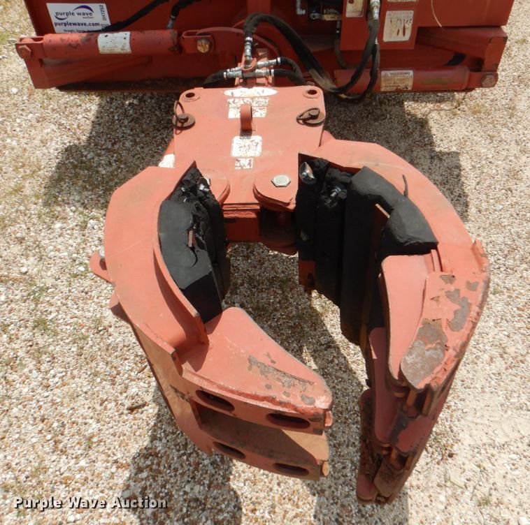 image for item DH7252 Ezspotur  skid steer grapple
