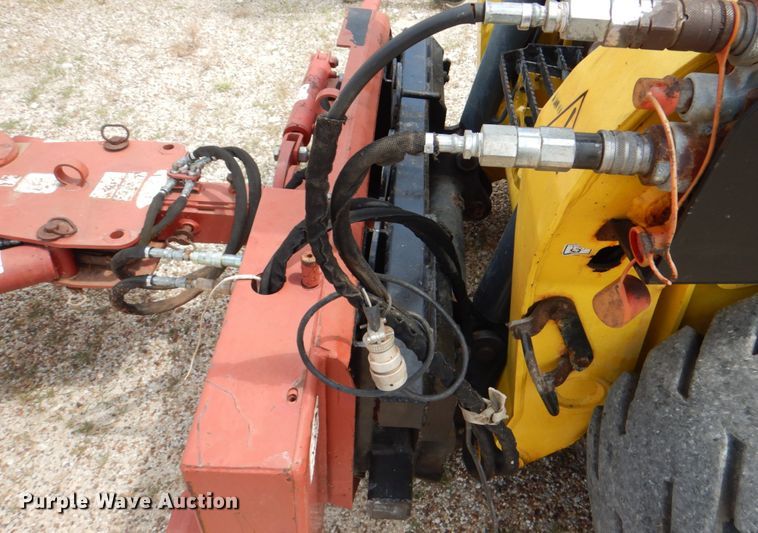 image for item DH7252 Ezspotur  skid steer grapple