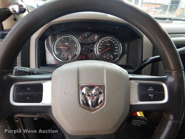 image for item DH7253 2011 Dodge Ram 5500HD  bucket truck