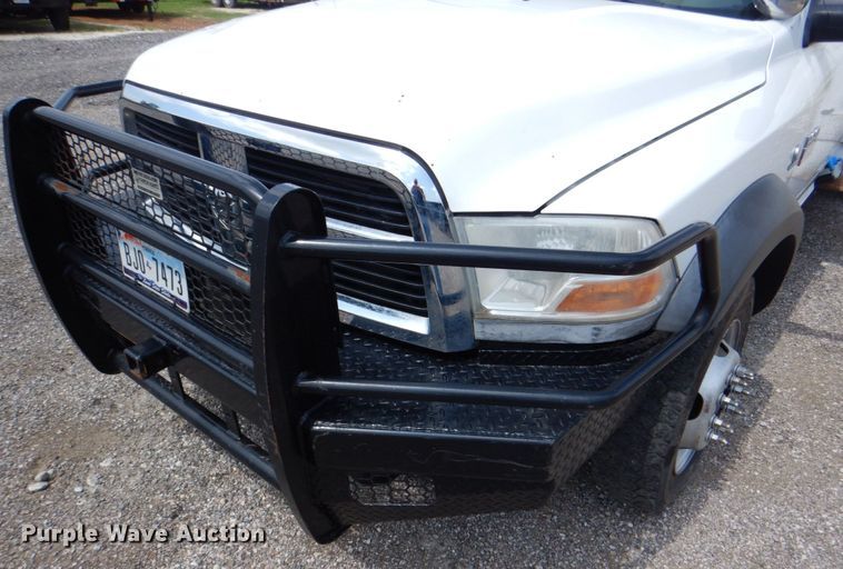 image for item DH7253 2011 Dodge Ram 5500HD  bucket truck