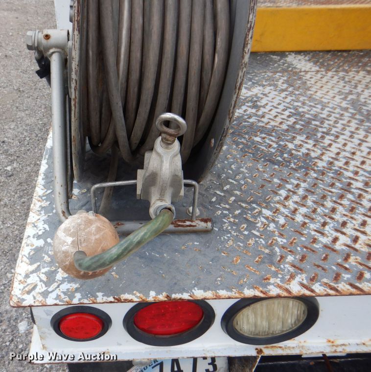 image for item DH7253 2011 Dodge Ram 5500HD  bucket truck