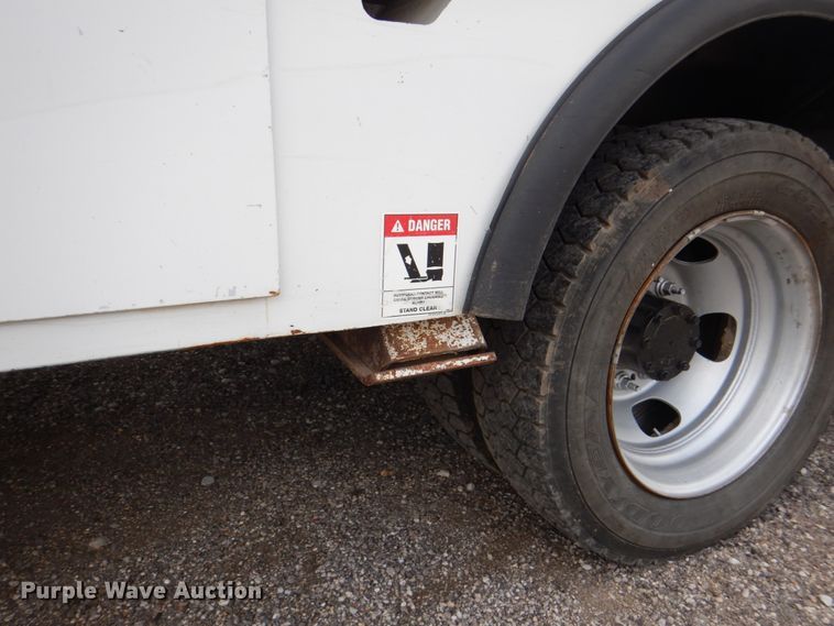 image for item DH7253 2011 Dodge Ram 5500HD  bucket truck