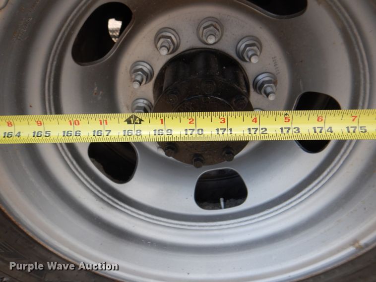 image for item DH7253 2011 Dodge Ram 5500HD  bucket truck