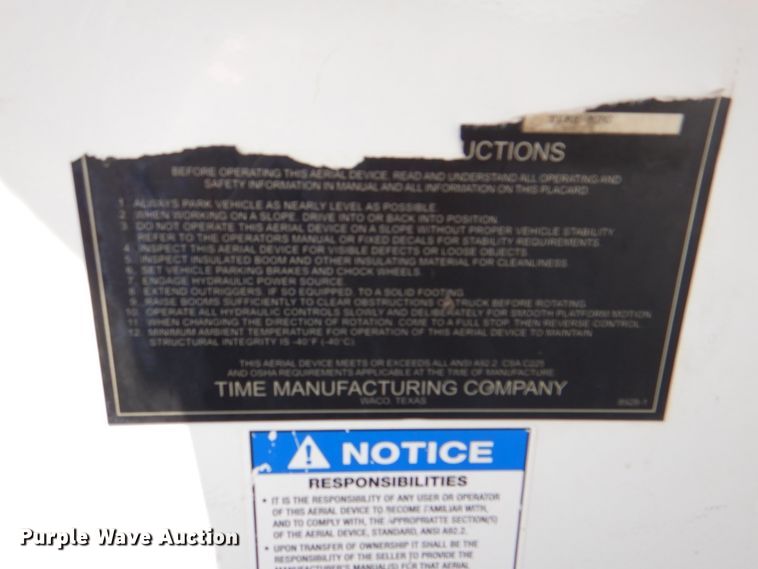 image for item DH7253 2011 Dodge Ram 5500HD  bucket truck