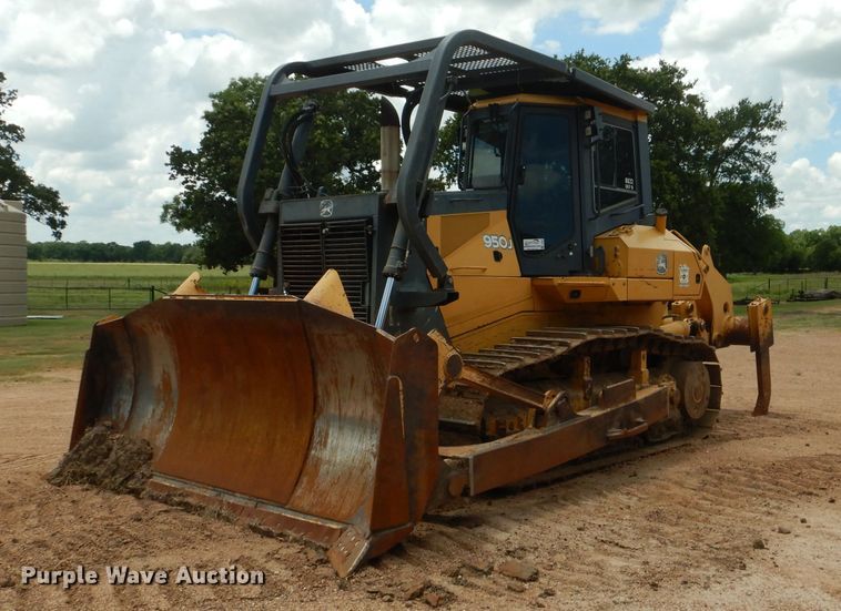 image for item DJ8851 2007 John Deere 950J  dozer