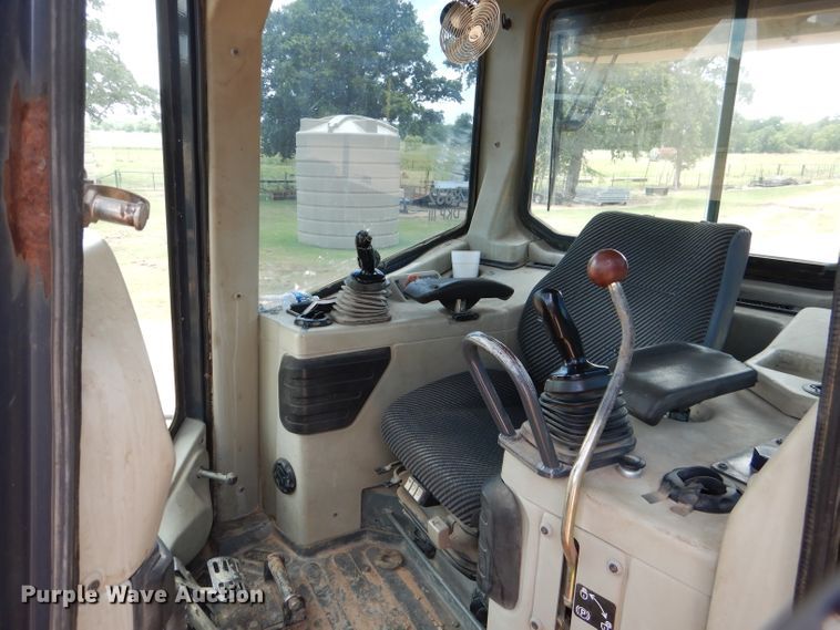 image for item DJ8851 2007 John Deere 950J  dozer