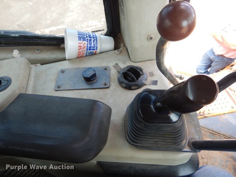 image for item DJ8851 2007 John Deere 950J  dozer