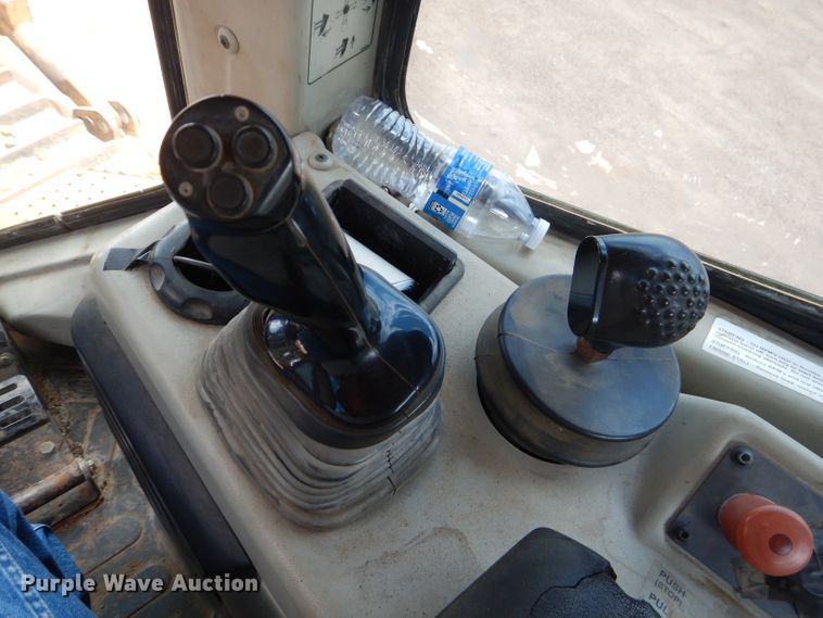 image for item DJ8851 2007 John Deere 950J  dozer