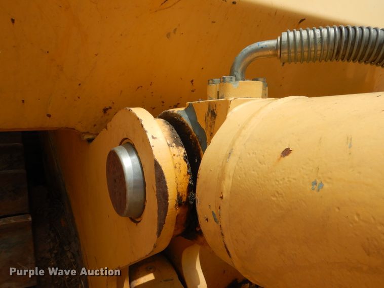 image for item DJ8851 2007 John Deere 950J  dozer