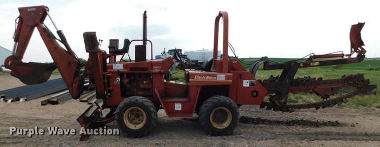 image for item DK8565 1988 Ditch Witch 5010  trencher