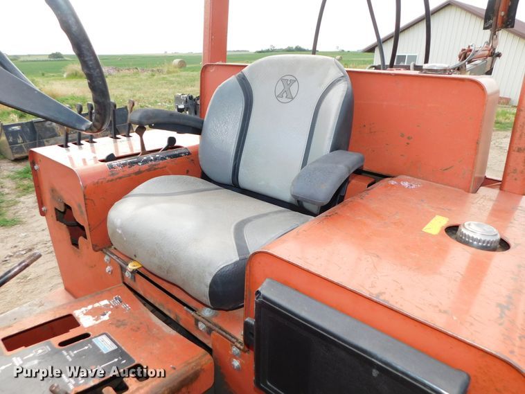 image for item DK8565 1988 Ditch Witch 5010  trencher