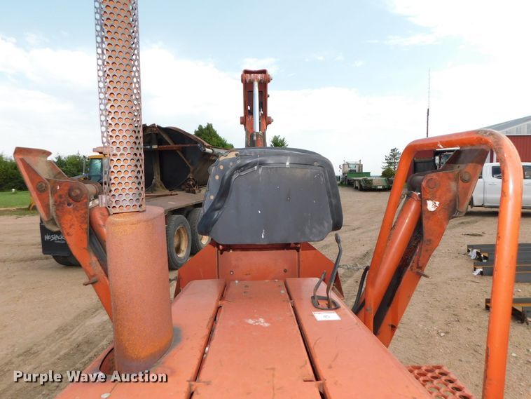 image for item DK8565 1988 Ditch Witch 5010  trencher