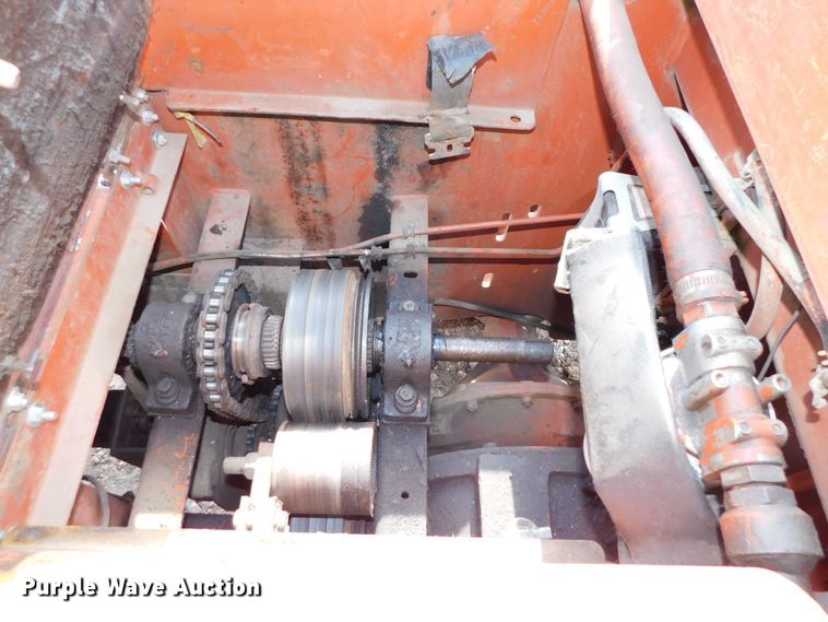 image for item DK8565 1988 Ditch Witch 5010  trencher