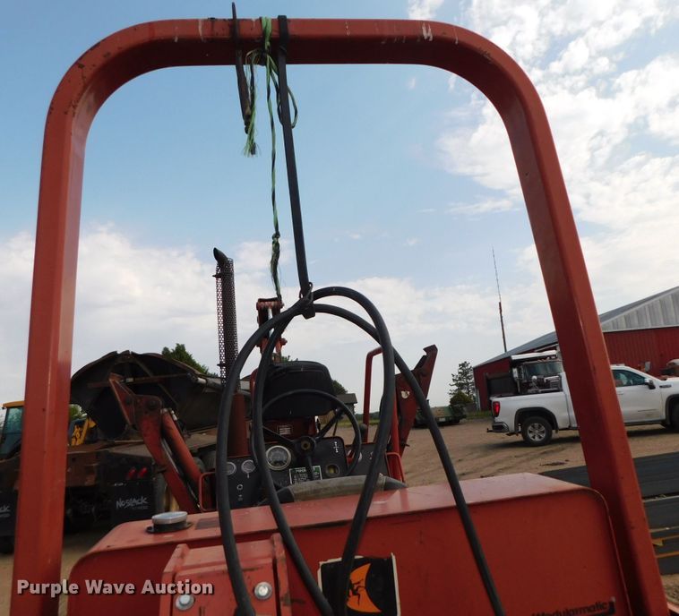 image for item DK8565 1988 Ditch Witch 5010  trencher