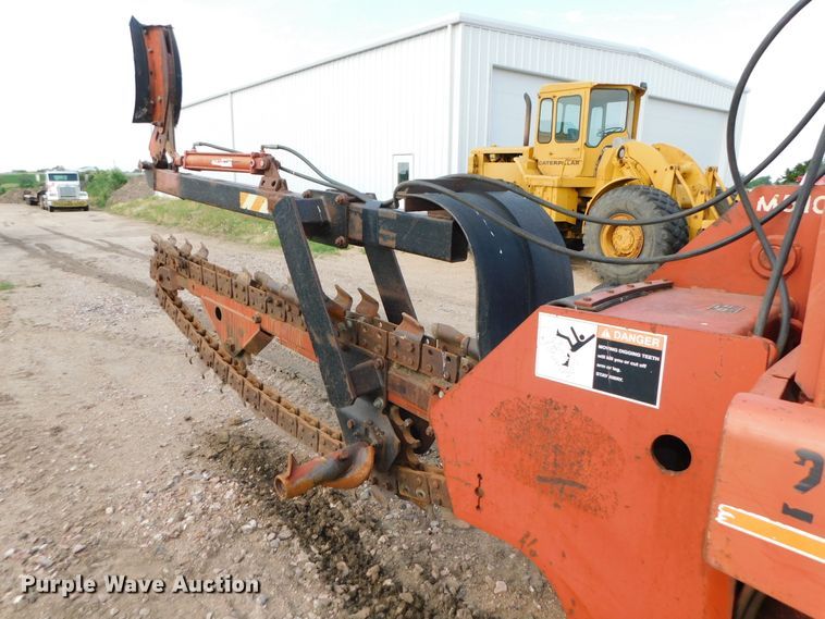 image for item DK8565 1988 Ditch Witch 5010  trencher