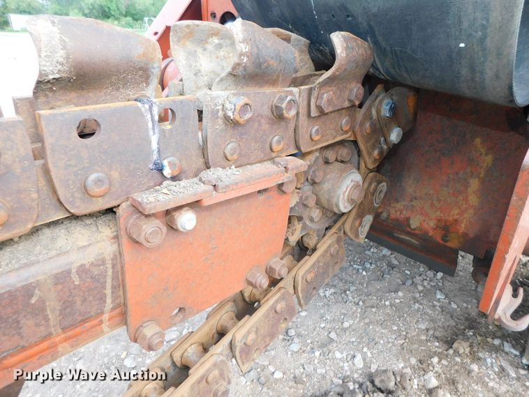 image for item DK8565 1988 Ditch Witch 5010  trencher