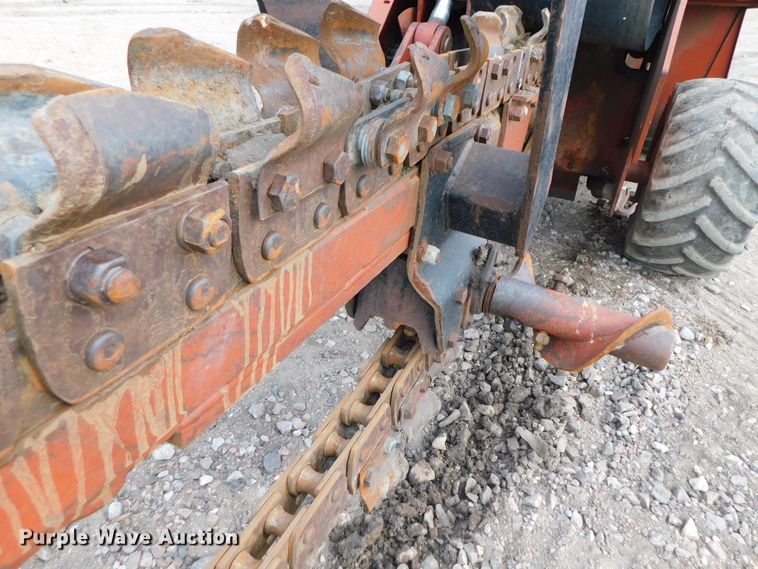 image for item DK8565 1988 Ditch Witch 5010  trencher