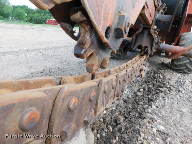 image for item DK8565 1988 Ditch Witch 5010  trencher