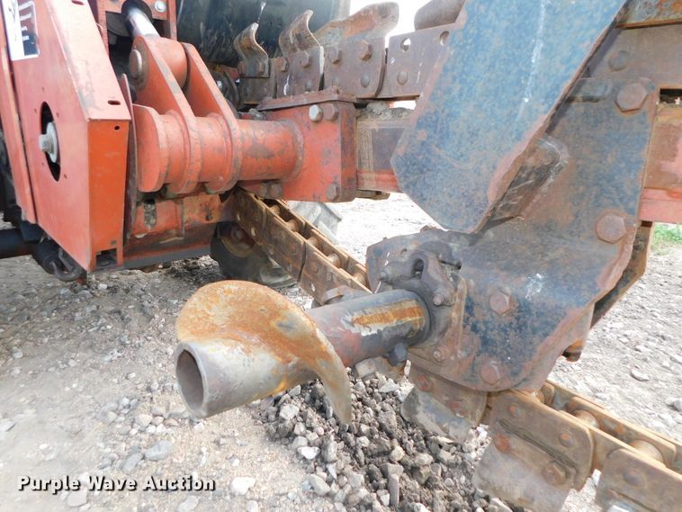 image for item DK8565 1988 Ditch Witch 5010  trencher