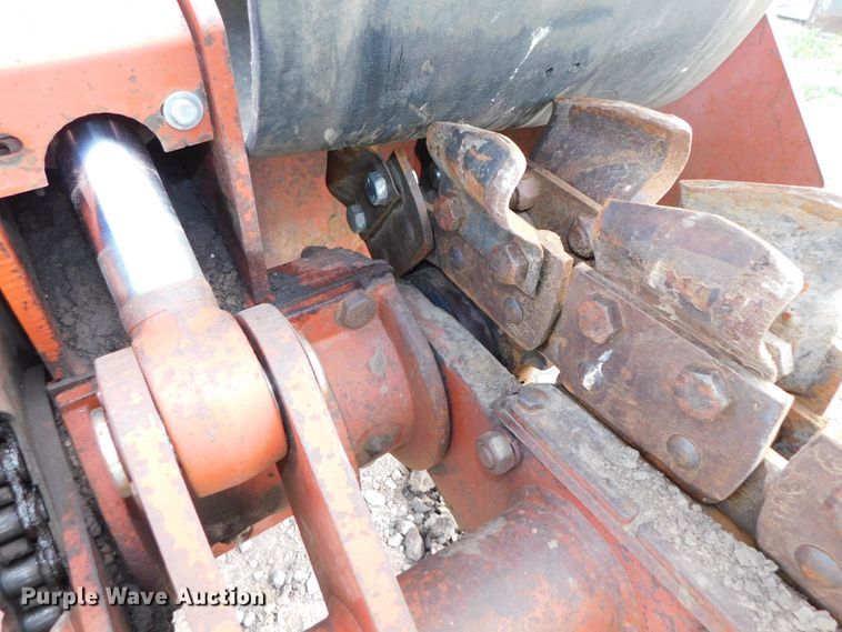 image for item DK8565 1988 Ditch Witch 5010  trencher