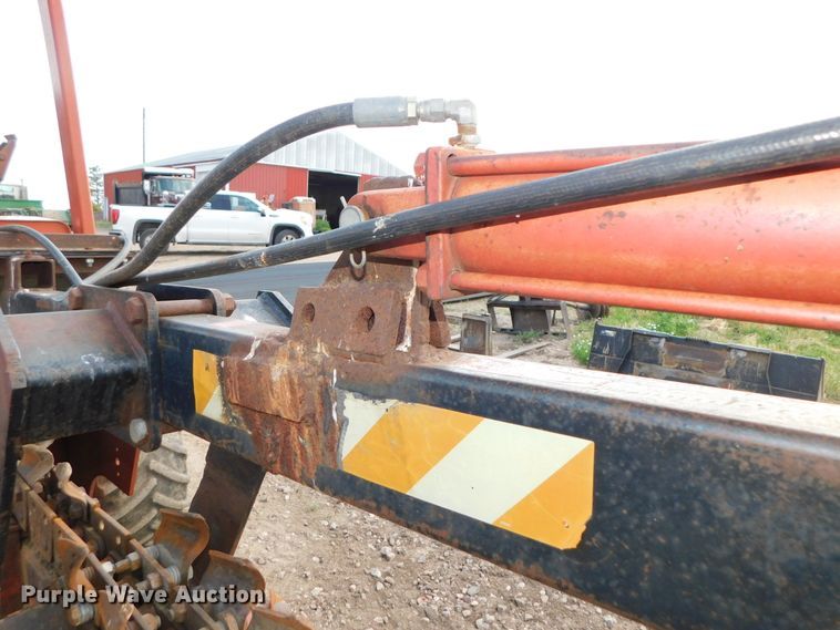 image for item DK8565 1988 Ditch Witch 5010  trencher