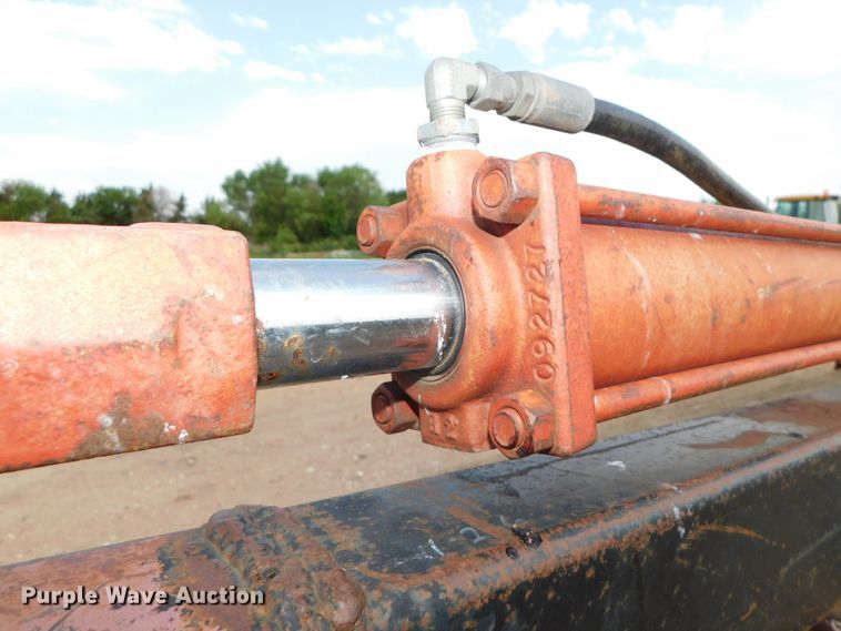 image for item DK8565 1988 Ditch Witch 5010  trencher