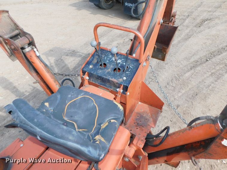 image for item DK8565 1988 Ditch Witch 5010  trencher