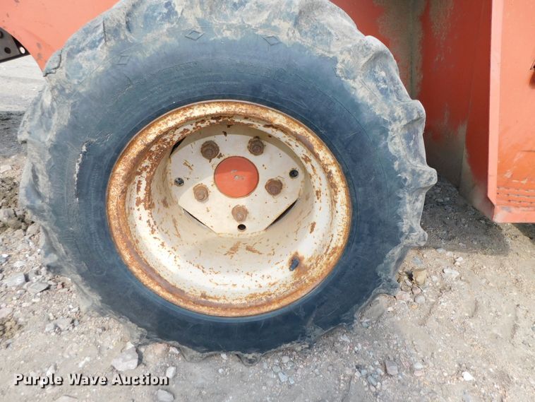 image for item DK8565 1988 Ditch Witch 5010  trencher