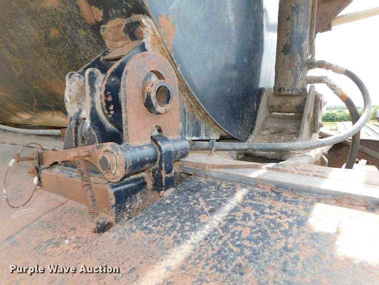 image for item DK8566 2001 Clement  side tilt dump trailer