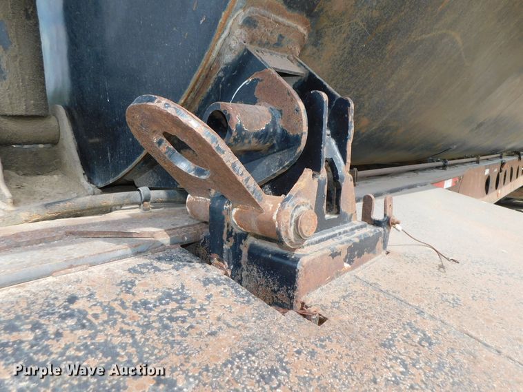 image for item DK8566 2001 Clement  side tilt dump trailer