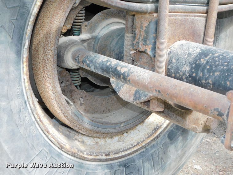 image for item DK8566 2001 Clement  side tilt dump trailer