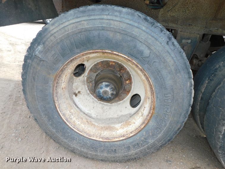 image for item DK8566 2001 Clement  side tilt dump trailer