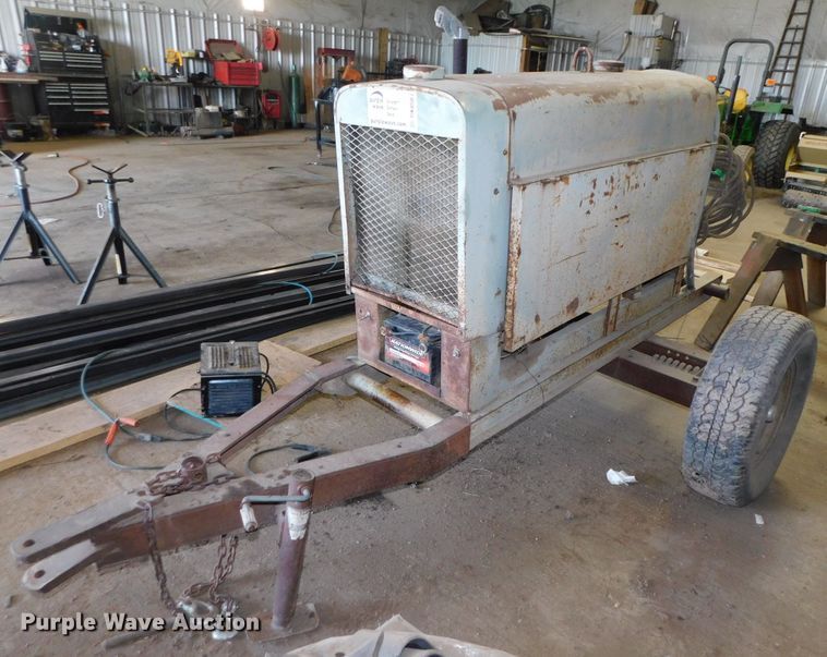 image for item DK8567 Lincoln SA-200  welder