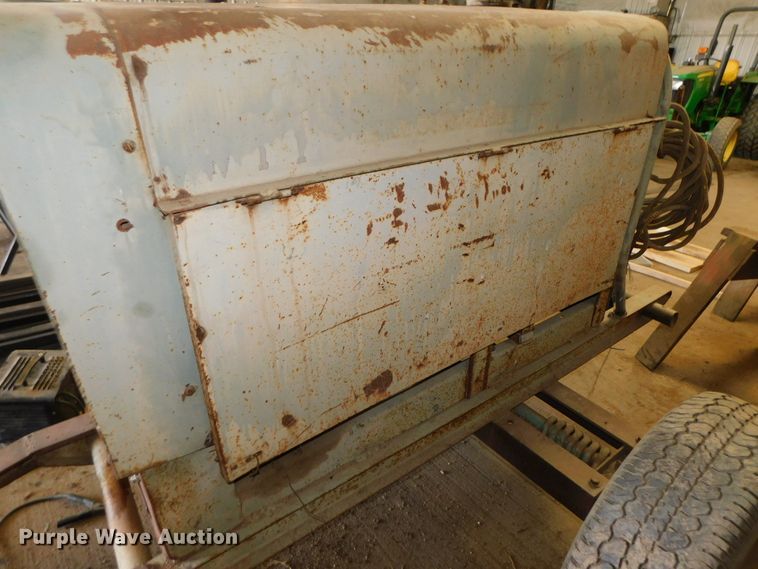 image for item DK8567 Lincoln SA-200  welder