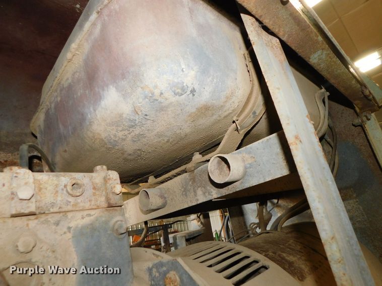 image for item DK8567 Lincoln SA-200  welder