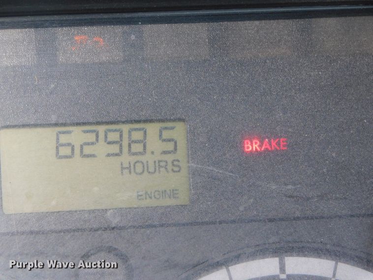 image for item DK8569 2009 Freightliner Business Class M2  hook lift truck