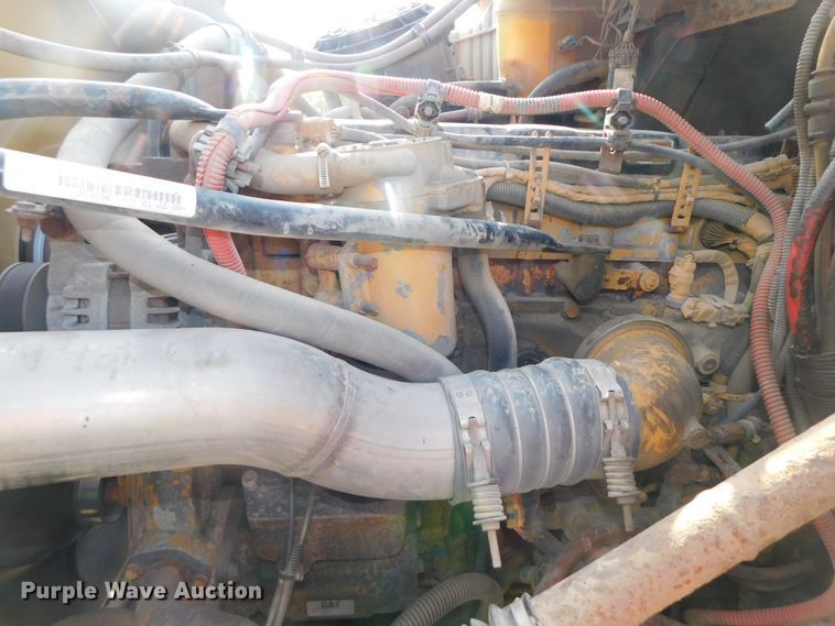 image for item DK8569 2009 Freightliner Business Class M2  hook lift truck