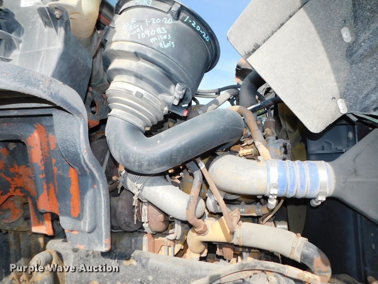 image for item DK8569 2009 Freightliner Business Class M2  hook lift truck