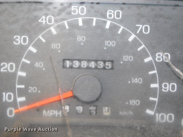 image for item DK8571 2000 Ford F750 Super Duty  bucket truck