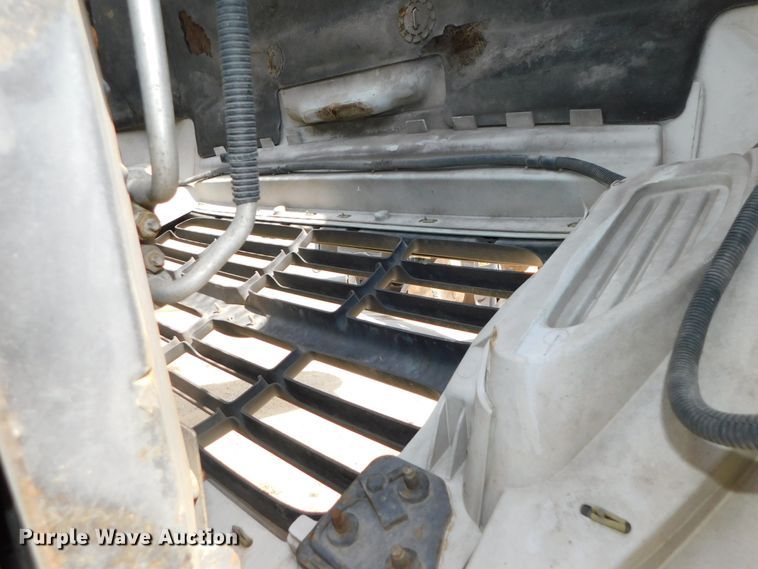 image for item DK8571 2000 Ford F750 Super Duty  bucket truck