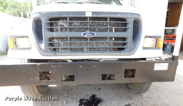 image for item DK8571 2000 Ford F750 Super Duty  bucket truck