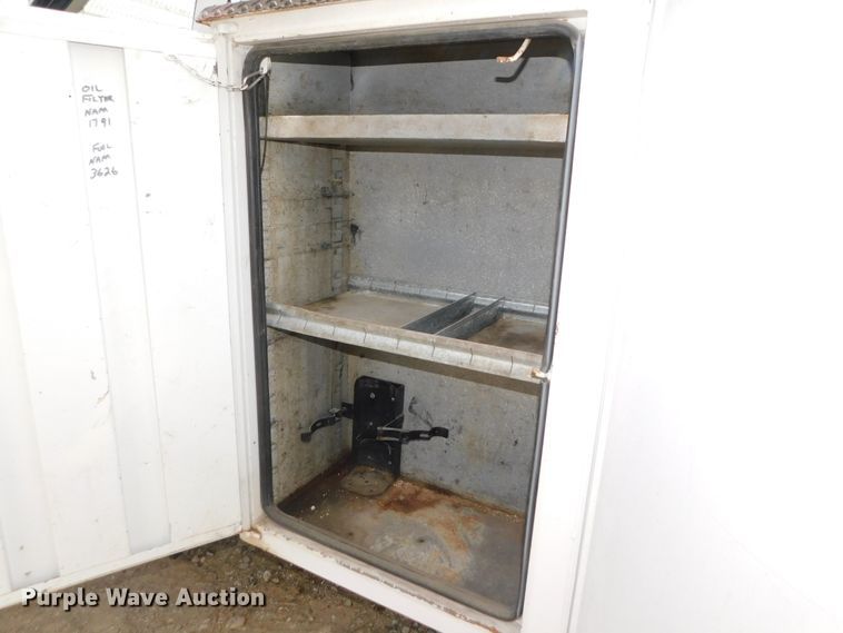 image for item DK8571 2000 Ford F750 Super Duty  bucket truck