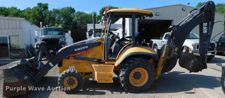 image for item DK8572 2015 Volvo BL60B  backhoe
