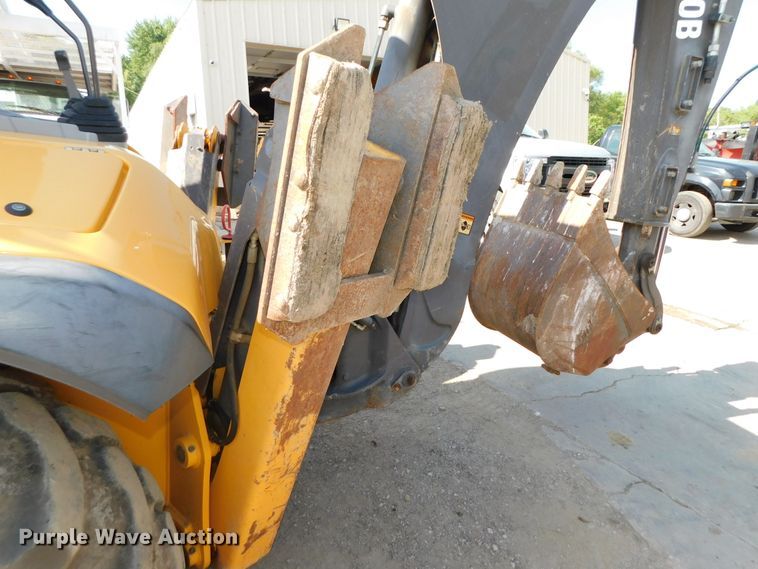 image for item DK8572 2015 Volvo BL60B  backhoe