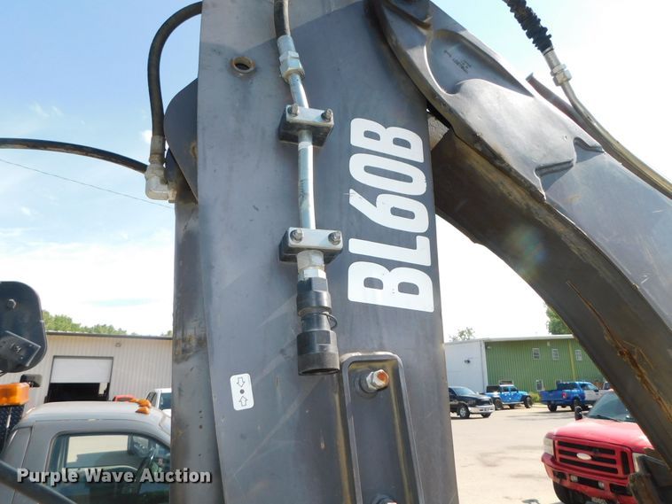 image for item DK8572 2015 Volvo BL60B  backhoe