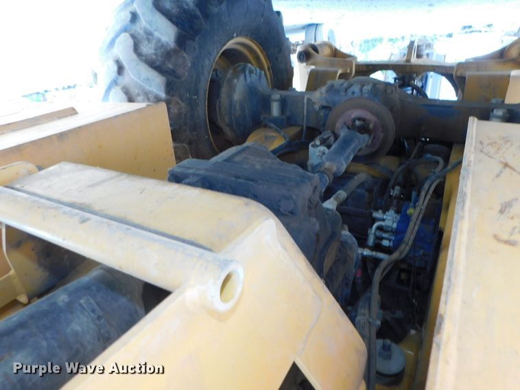 image for item DK8572 2015 Volvo BL60B  backhoe