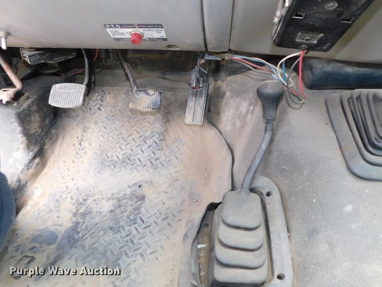 image for item DK8576 1999 Ford F550 Super Duty XLT  utility / service truck