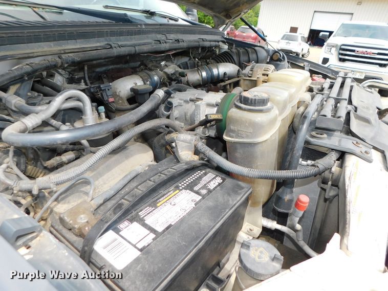 image for item DK8576 1999 Ford F550 Super Duty XLT  utility / service truck