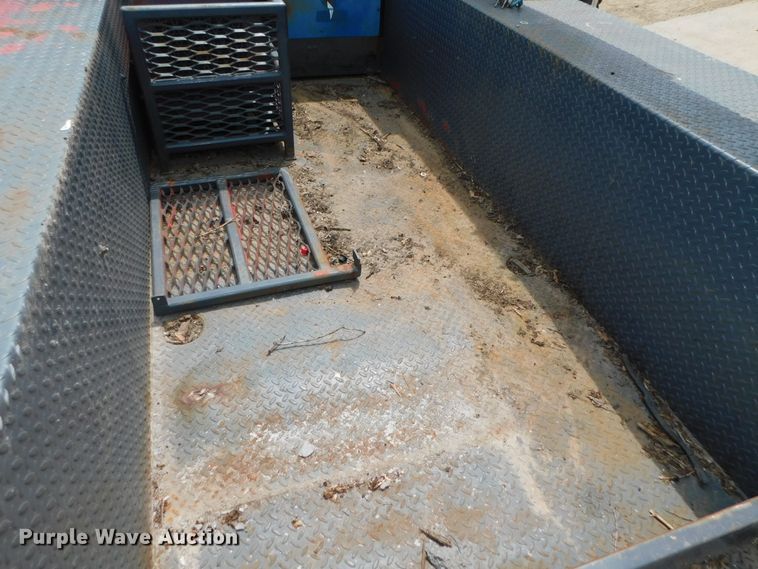 image for item DK8576 1999 Ford F550 Super Duty XLT  utility / service truck