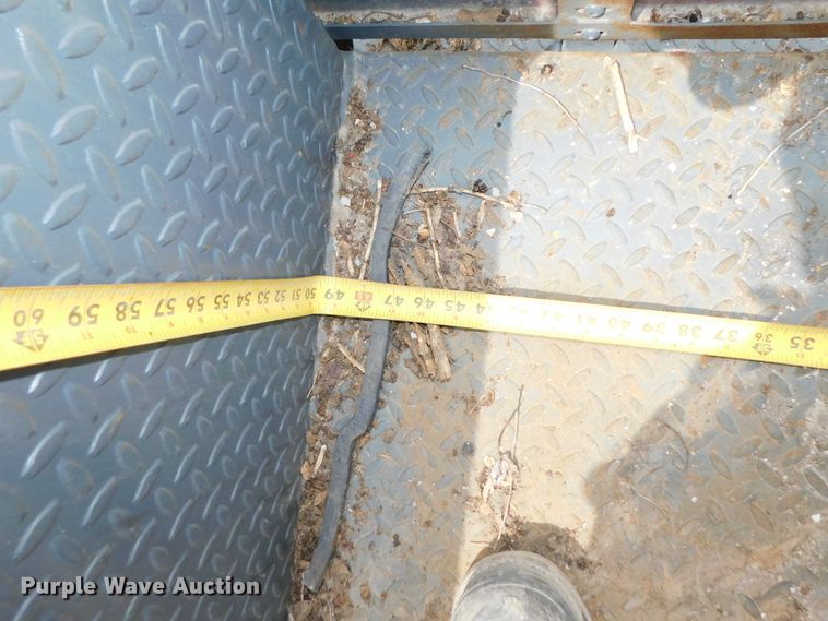 image for item DK8576 1999 Ford F550 Super Duty XLT  utility / service truck